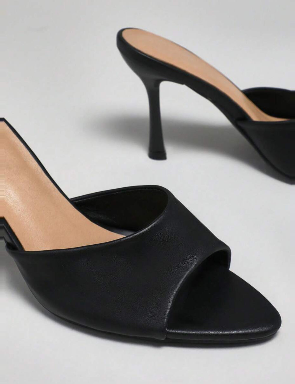 Saboți cu toc Shein, negru