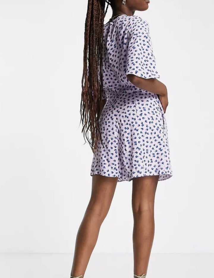 Salopetă scurtă nobody's child, mov