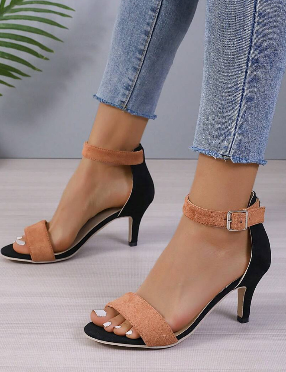 Sandale cu toc SHEIN, mix culori