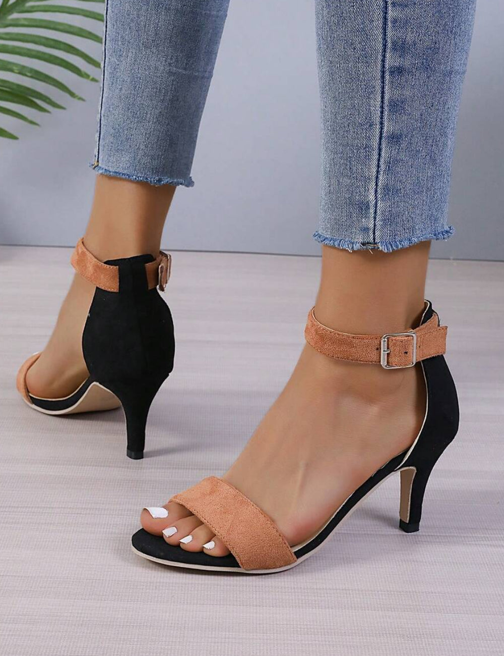 Sandale cu toc SHEIN, mix culori