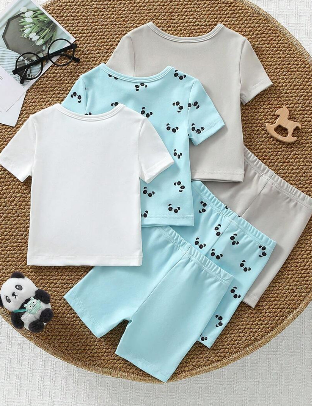 Set pijamale Shein, mix culori