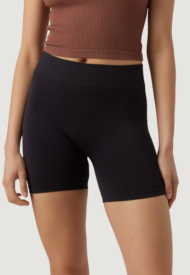 Pantaloni scurți VERO MODA, negru