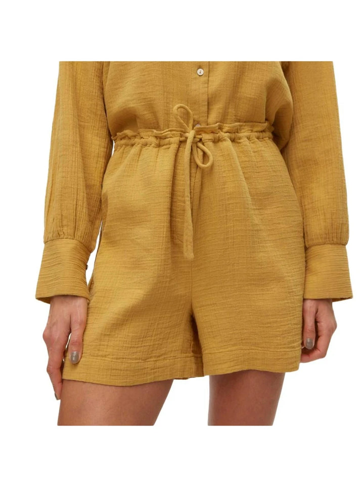 Pantaloni scurți VERO MODA, galben