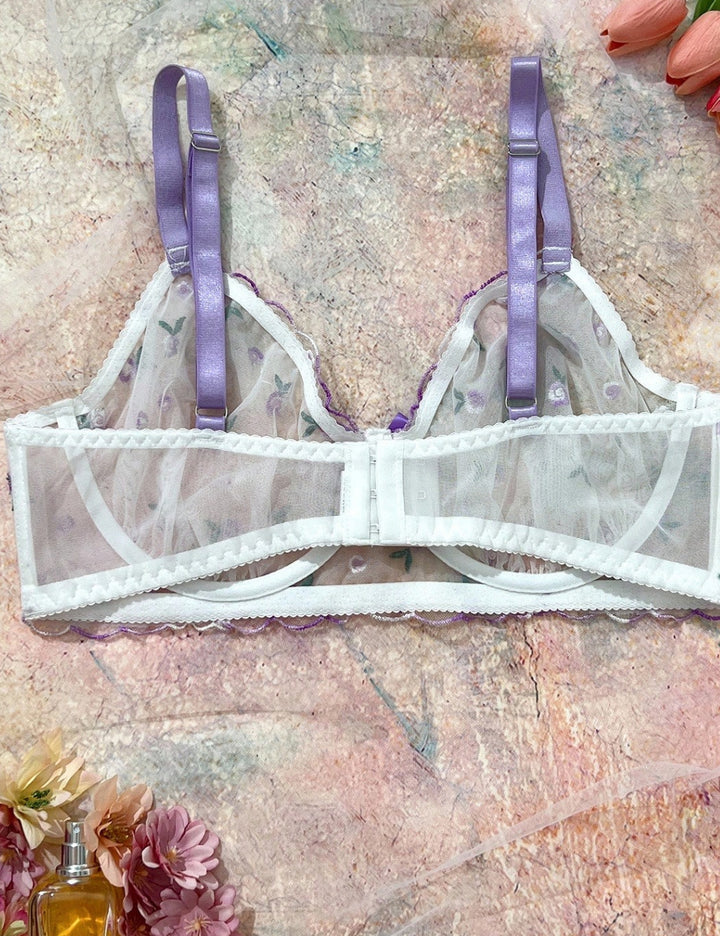 Sutien Shein, alb