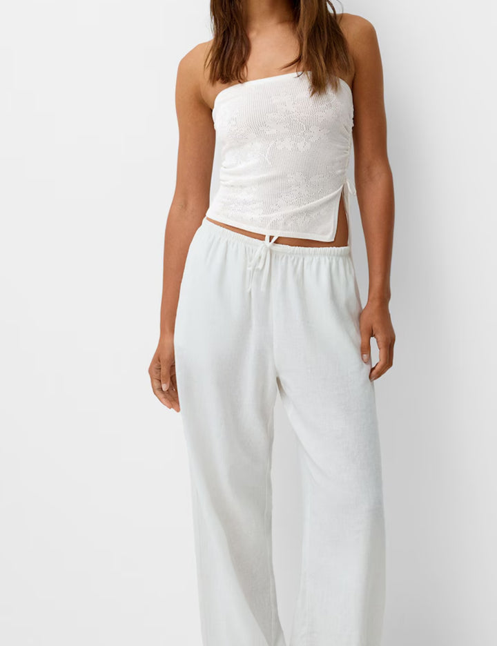 Top Bershka, alb