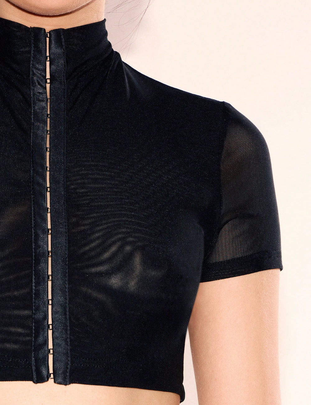 Top Shein, negru