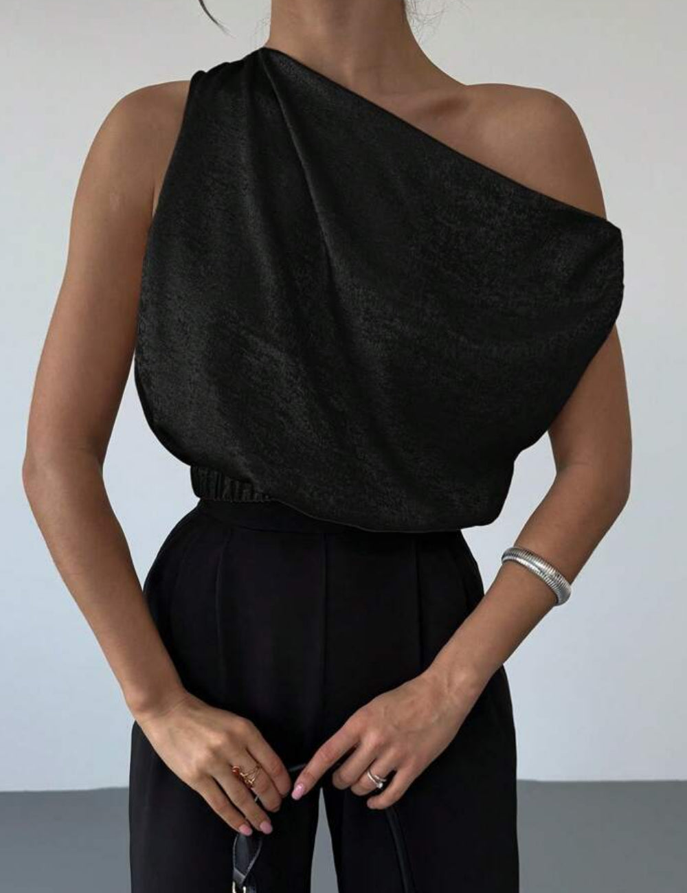 Top Shein, negru