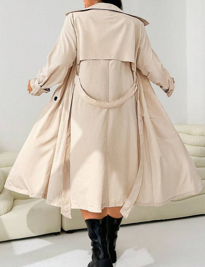 Trench Shein Curve+, crem