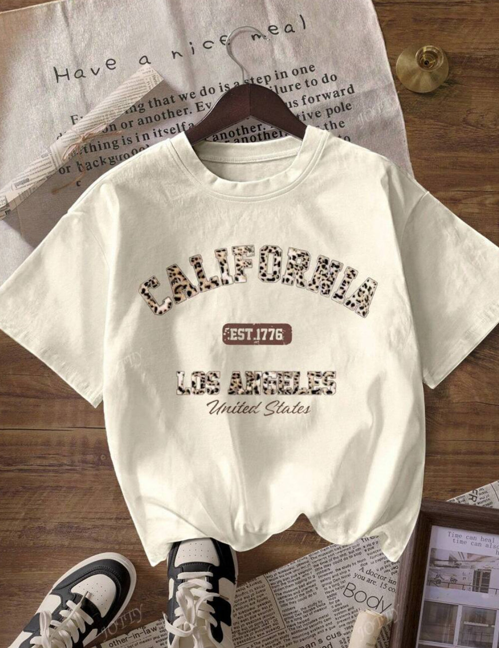 Tricou Shein, crem