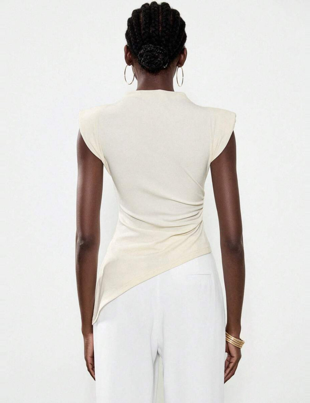 Tricou Shein, crem