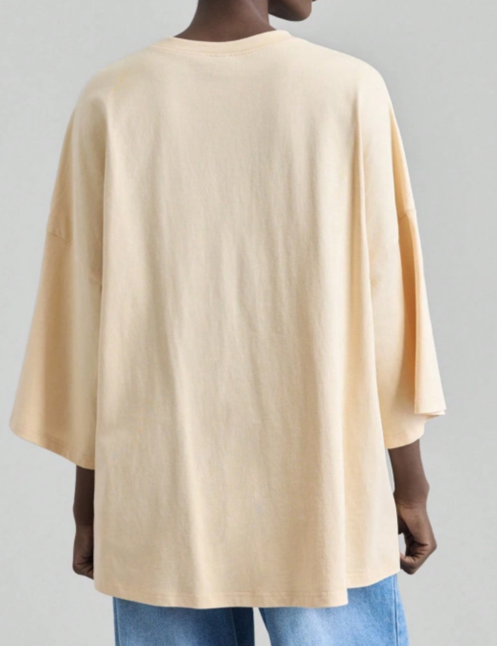 Tricou Shein, crem