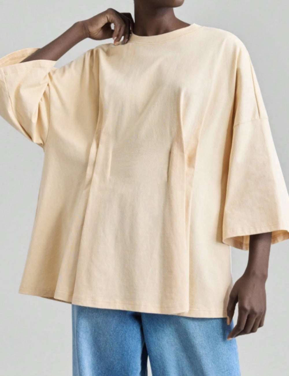 Tricou Shein, crem