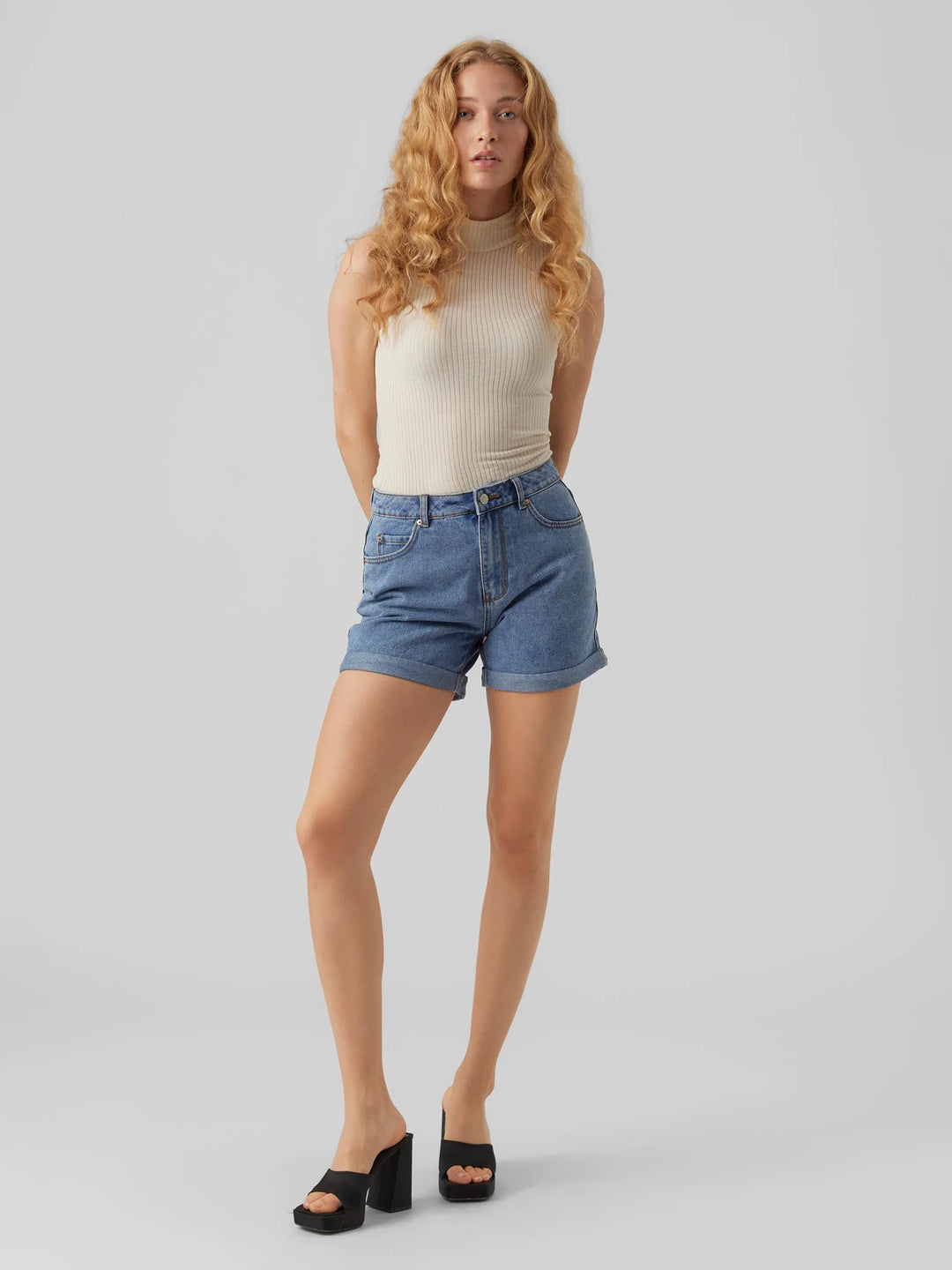 Pantaloni scurți VERO MODA, albastru