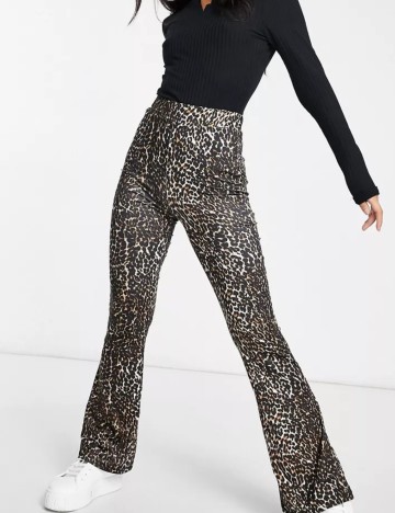 Pantaloni New look, mix culori