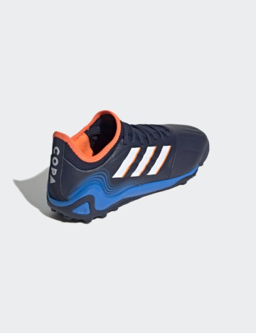 Ghete de fotbal Adidas, mix culori