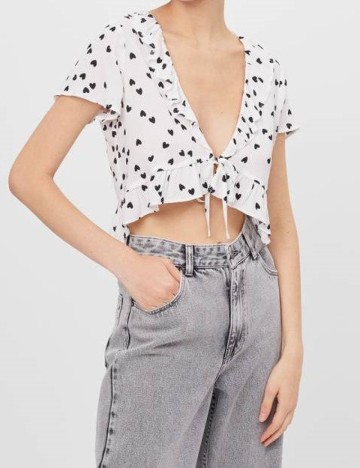 Top Bershka, alb