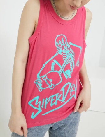 Maiou Superdry, roz