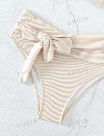 Costum de baie Shein, crem