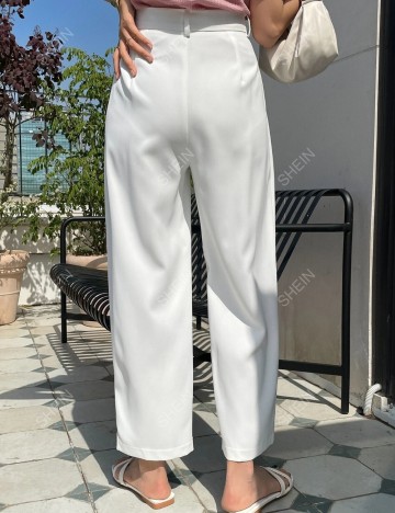 Pantaloni DAZY / LESS by SHEIN, alb