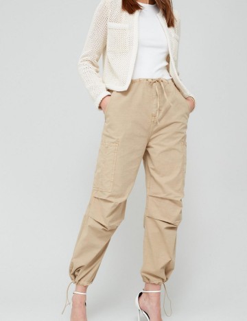 Pantaloni cargo Mango, bej