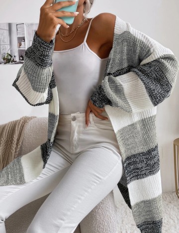 Cardigan Shein, mix culori