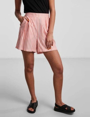 Pantaloni scurți Pieces, mix culori