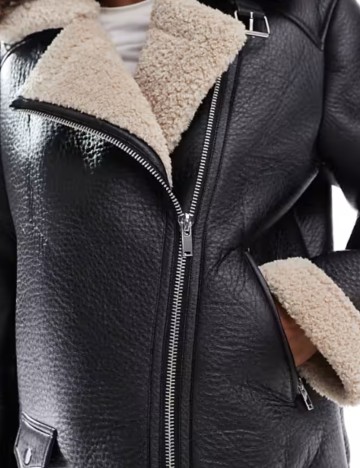 Cojoc Stradivarius, negru