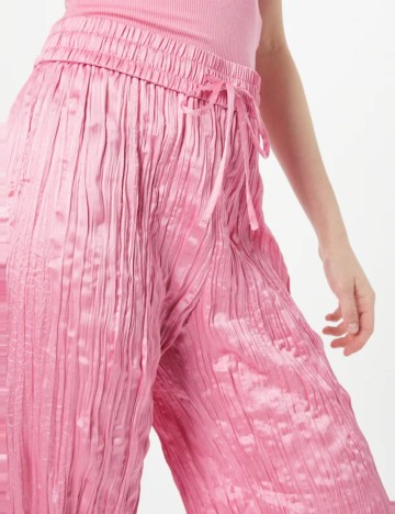Pantaloni Monki, roz