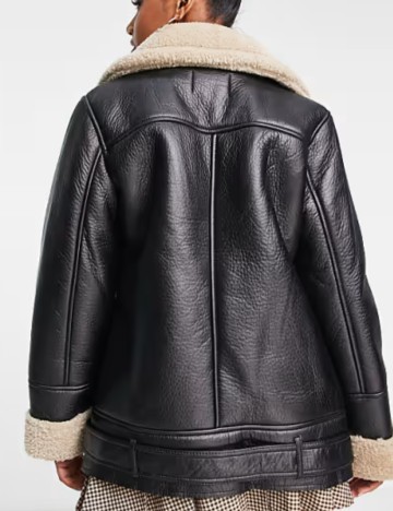 Cojoc Stradivarius, maro