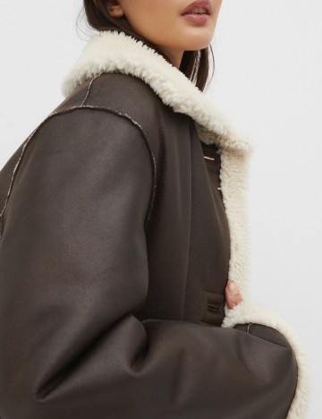 Cojoc Stradivarius, maro