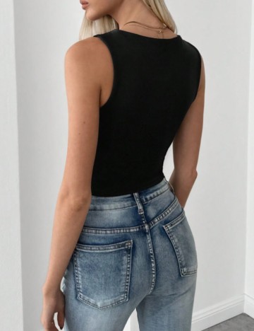 Maiou Shein, negru