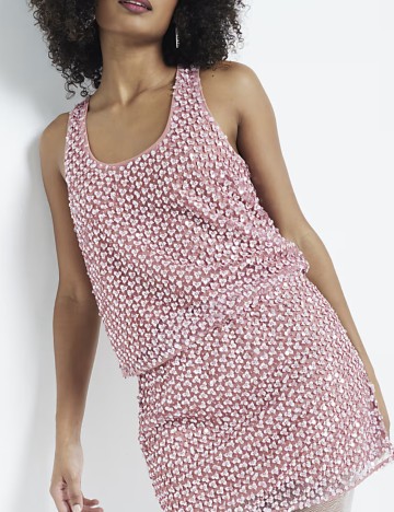 Maiou River Island, roz