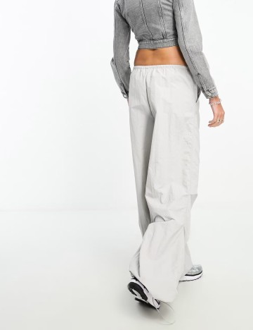 Pantaloni ASOS, gri