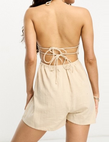 Salopetă scurtă ASOS, crem
