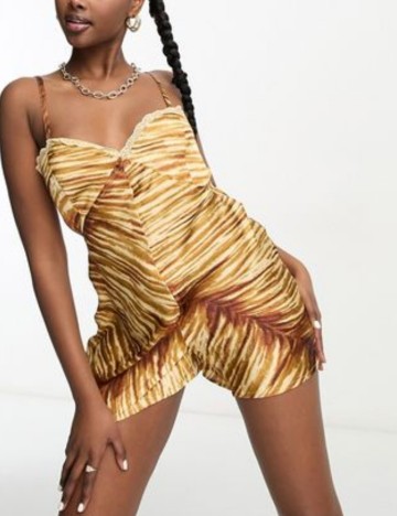 Salopetă scurtă ASOS, mix culori