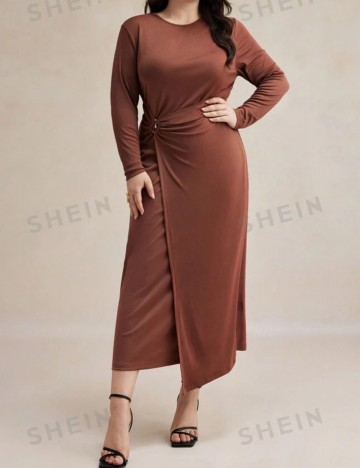Rochie maxi Shein Curve+, maro