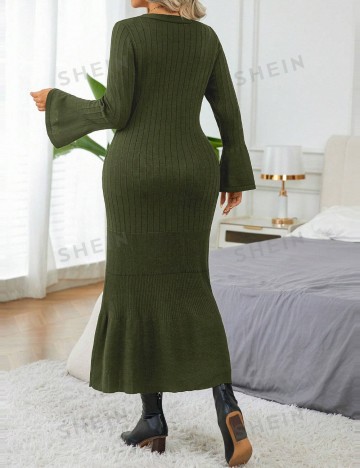 Rochie maxi Shein Curve+, verde maslin
