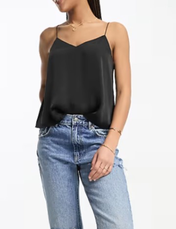 Maiou Stradivarius, negru