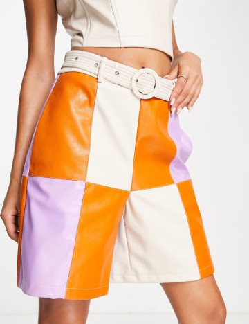 Pantaloni scurți Amy Lynn, mix culori