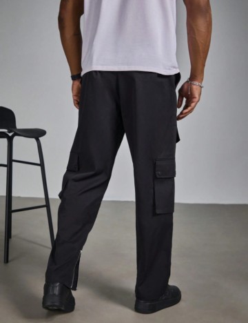 Pantaloni MANFINITY by Shein, negru