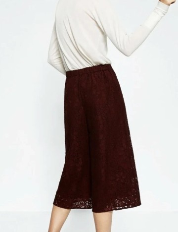 Pantaloni 3/4 Zara, vișiniu