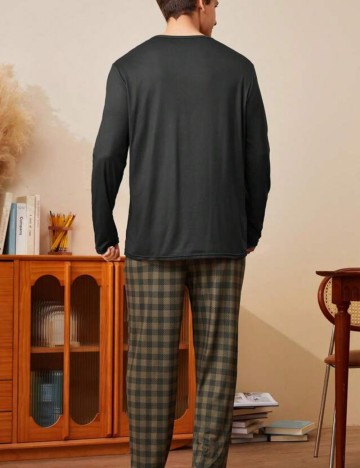 Compleu pijamale Shein, mix culori