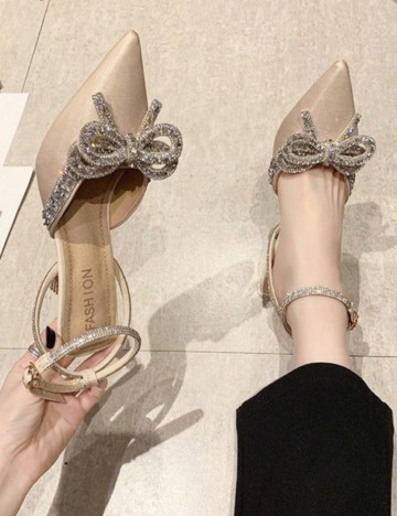Pantofi cu toc Shein, bej