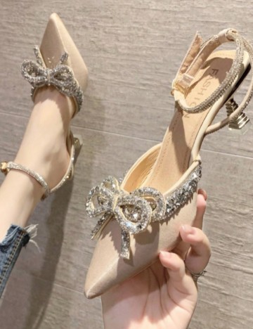 Pantofi cu toc Shein, bej