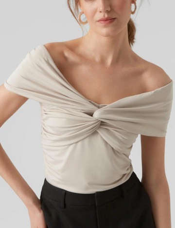 Tricou Vero Moda, crem