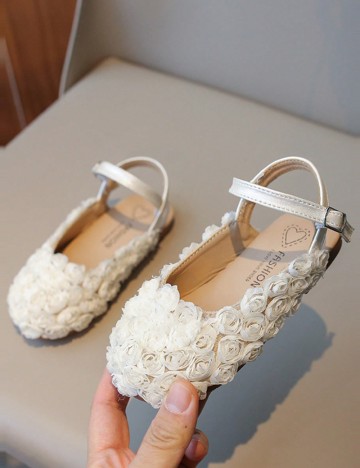 Pantofi Shein, crem