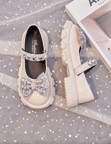 Pantofi Shein, crem