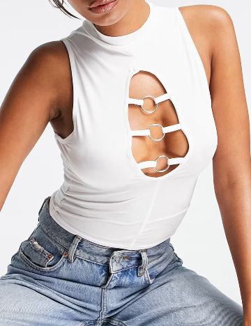 Top ASOS, alb