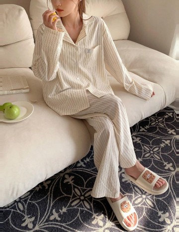 Compleu pijamale Shein, mix culori