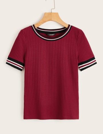 Tricou Shein, vișiniu